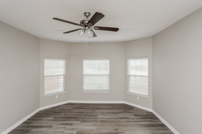 2,325/Mo, 4415 Elderberry St Forney, TX 75126 Main Bedroom View