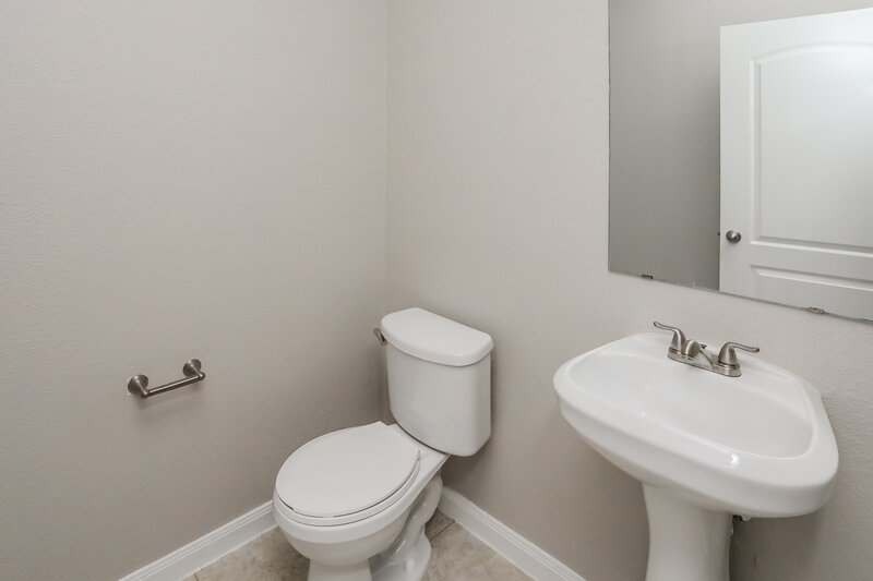 2,325/Mo, 4415 Elderberry St Forney, TX 75126 Bathroom View 2