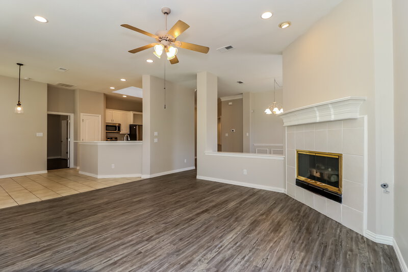 2,495/Mo, 414 Hampton Cir Grand Prairie, TX 75052 Misc View 2