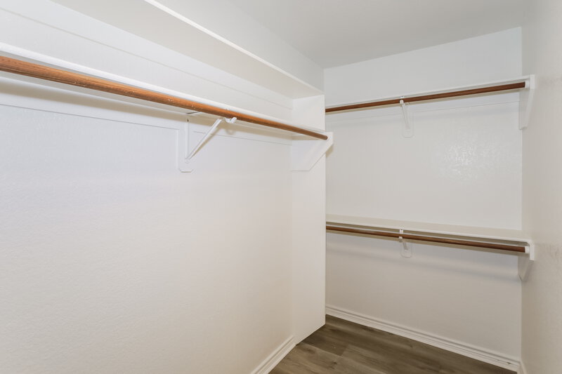 2,200/Mo, 14361 Cedar Post Dr Haslet, TX 76052 Walk In Closet View