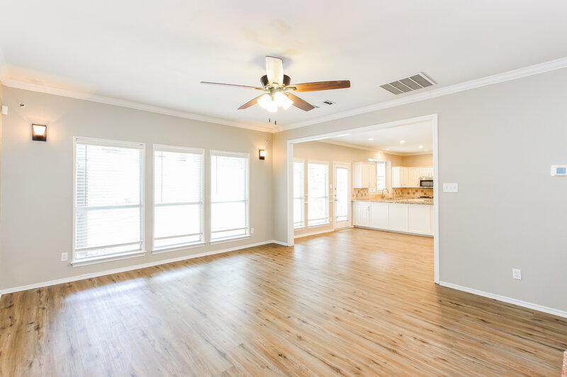 4,960/Mo, 1804 Sandalwood Ln Grapevine, TX 76051 Living Room View 2