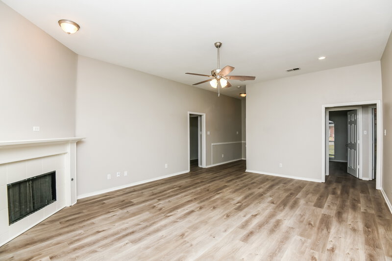 1,925/Mo, 108 Chevy Chase Ln Waxahachie, TX 75165 Living Room View