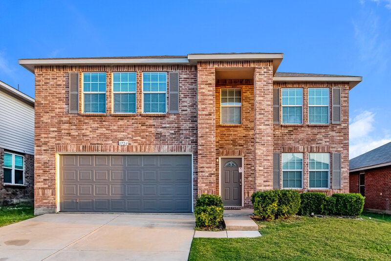 2,625/Mo, 1724 Diamond Lake Trl Justin, TX 76247 External View