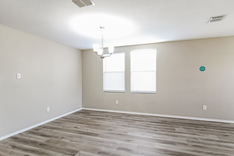 2,625/Mo, 1724 Diamond Lake Trl Justin, TX 76247 Dining Room View