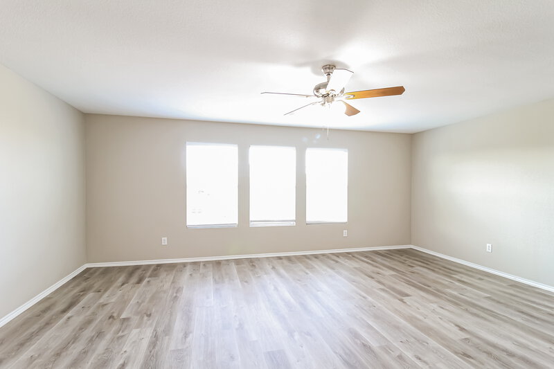 2,625/Mo, 1724 Diamond Lake Trl Justin, TX 76247 Main Bedroom View