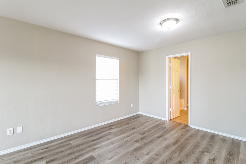 2,625/Mo, 1724 Diamond Lake Trl Justin, TX 76247 Bedroom View 3