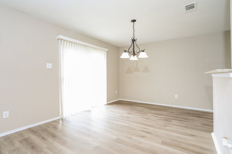 2,580/Mo, 1909 Wickham Dr Burleson, TX 76028 Dining Room View