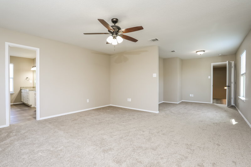 2,580/Mo, 1909 Wickham Dr Burleson, TX 76028 Main Bedroom View