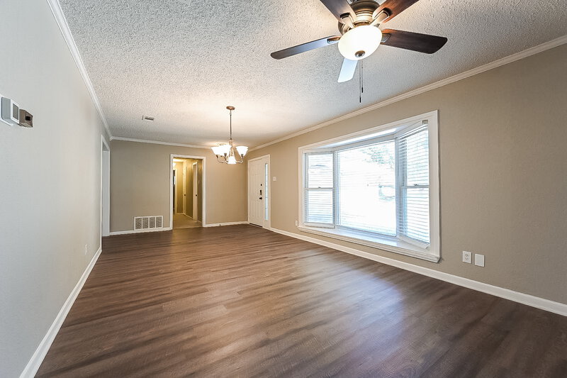 2,395/Mo, 110 Mill Creek Dr Arlington, TX 76010 Dining Room View 2