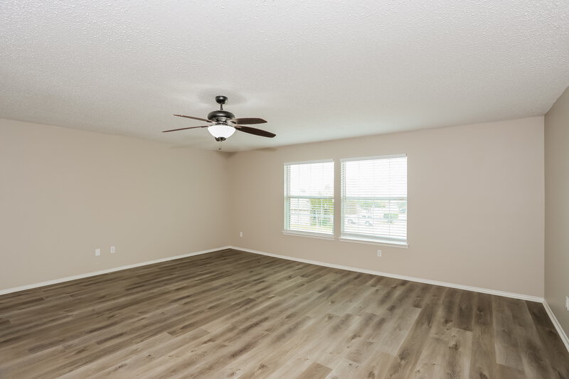 2,345/Mo, 1410 Wenatchee Dr Krum, TX 76249 Main Bedroom View