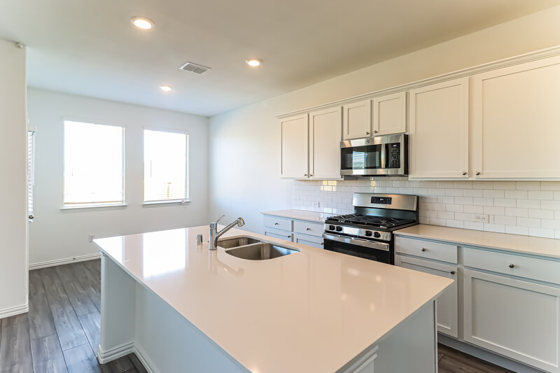 2,145/Mo, 14844 Holster Trl Haslet, TX 76052 Kitchen View