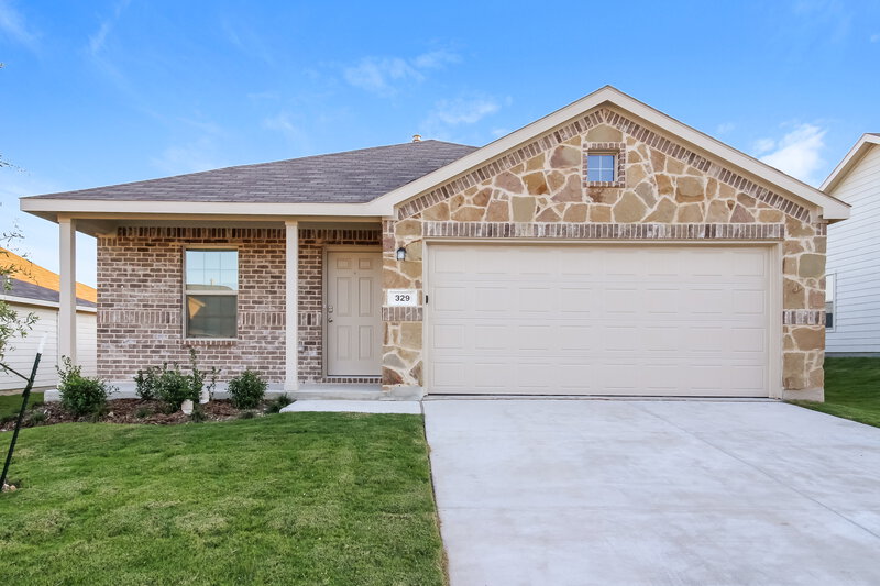 1,915/Mo, 329 Ranchito Pass Haslet, TX 76052 External View