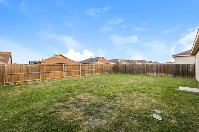 1,855/Mo, 329 Ranchito Pass Haslet, TX 76052 Backyard View