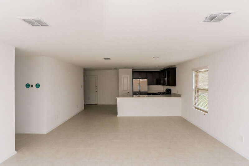 2,200/Mo, 1017 Crestview Dr Hutchins, TX 75141 Dining Room View