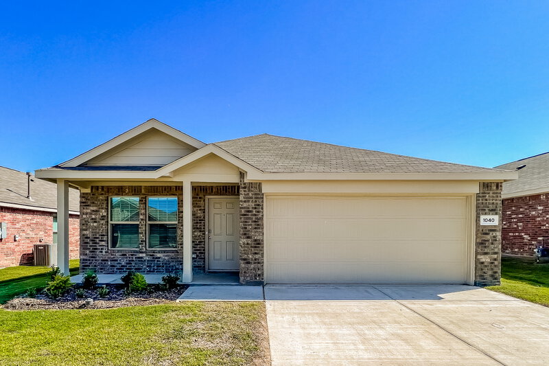 1,990/Mo, 1040 Crestview Dr Hutchins, TX 75141 External View