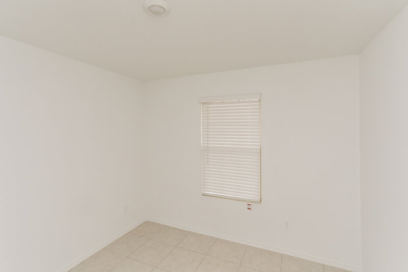 1,995/Mo, 1065 Crestview Dr Hutchins, TX 75141 Bedroom View 3