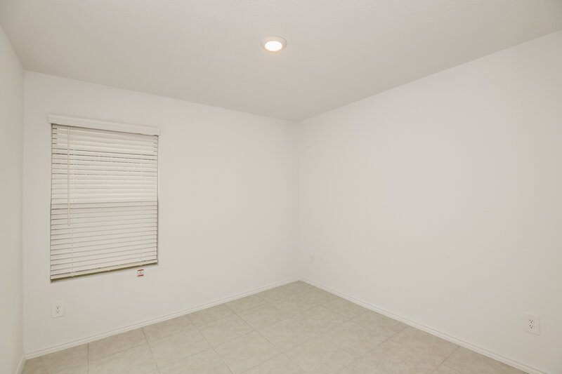 1,860/Mo, 1125 Crestview Dr Hutchins, TX 75141 Bedroom View 2