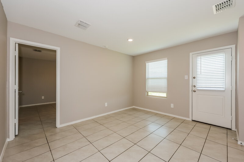 1,945/Mo, 1149 Crestview Dr Hutchins, TX 75141 Dining Room View