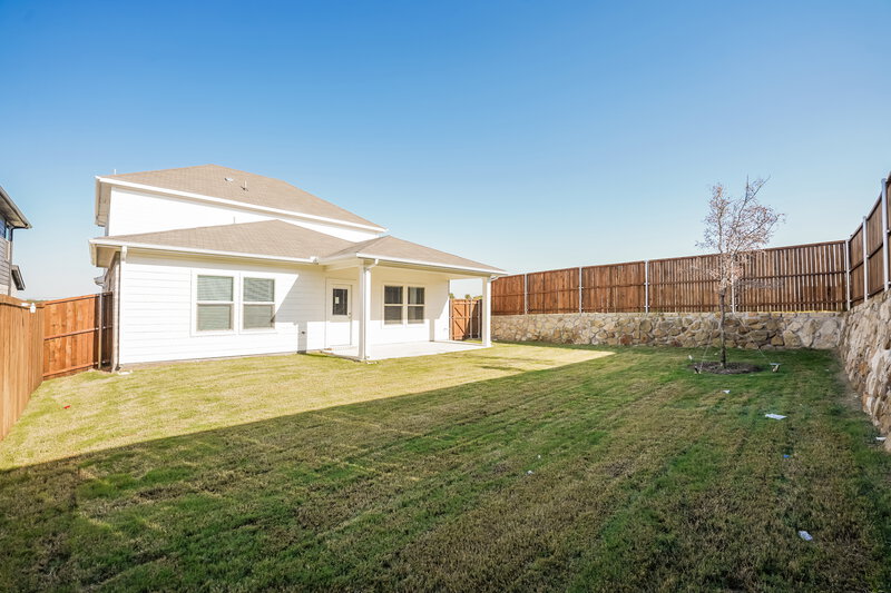 3,010/Mo, 1103 Spectra Drive Forney, TX 75126 Rear View