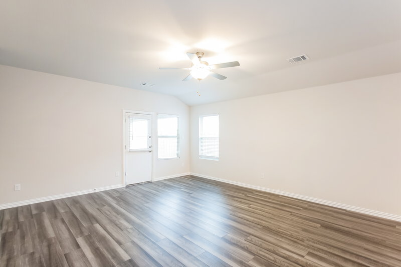2,230/Mo, 1248 Green Timber Drive Forney, TX 75126 Living Room View 2