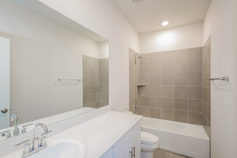 2,230/Mo, 1248 Green Timber Drive Forney, TX 75126 Bathroom View