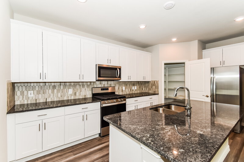 2,855/Mo, 1304 Cress Garden Lane Forney, TX 75126 Kitchen View 2