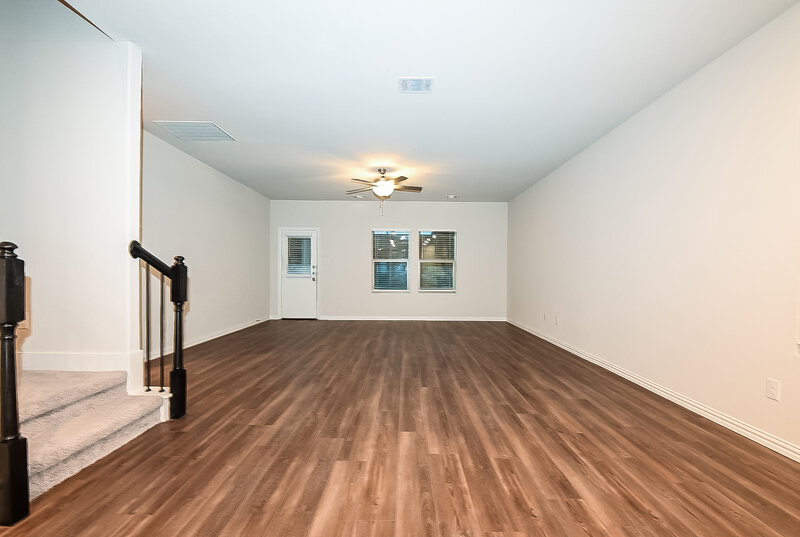 2,400/Mo, 1309 Cress Garden Lane Forney, TX 75126 Living Room View