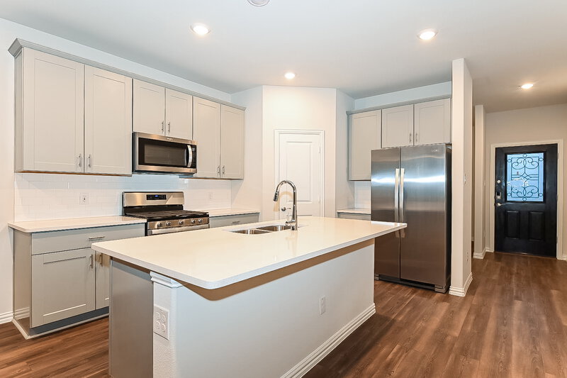 2,400/Mo, 1309 Cress Garden Lane Forney, TX 75126 Kitchen View