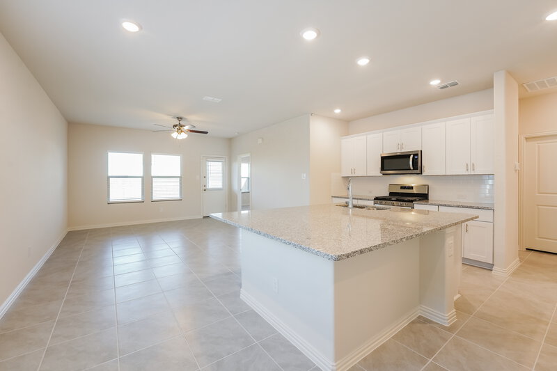 1,870/Mo, 1514 Wind Springs Drive Forney, TX 75126 Living Room View