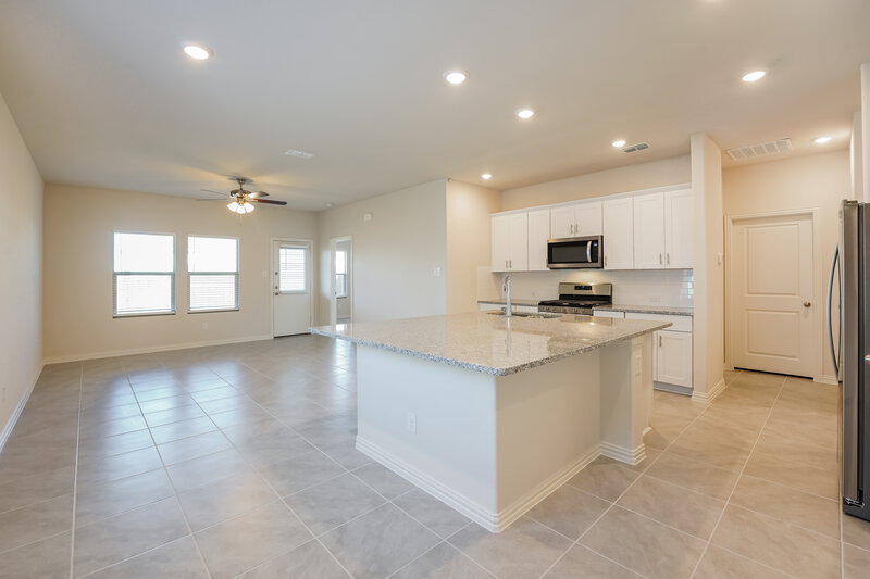 1,870/Mo, 1514 Wind Springs Drive Forney, TX 75126 Living Room View 2