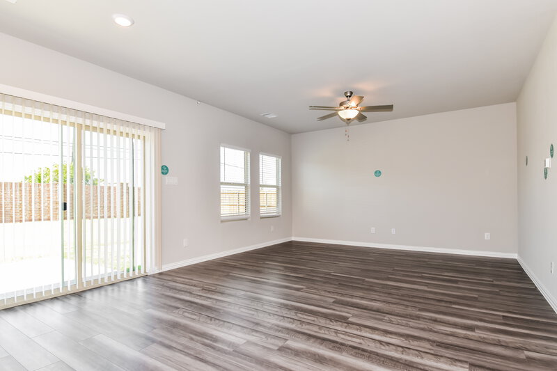 2,455/Mo, 229 Irvin Dr Royse City, TX 75189 Living Room View