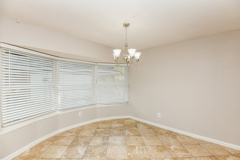2,245/Mo, 623 Meadowglen Dr Duncanville, TX 75137 Dining Room View