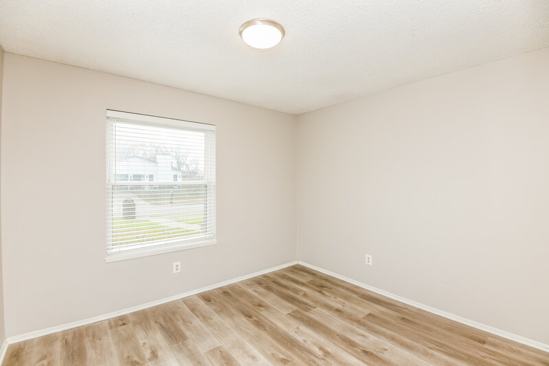 2,245/Mo, 623 Meadowglen Dr Duncanville, TX 75137 Bedroom View