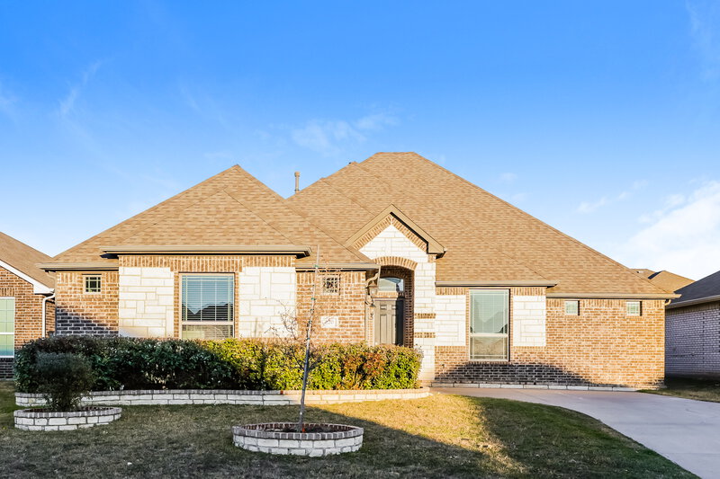 2,820/Mo, 220 Watson St Red Oak, TX 75154 External View