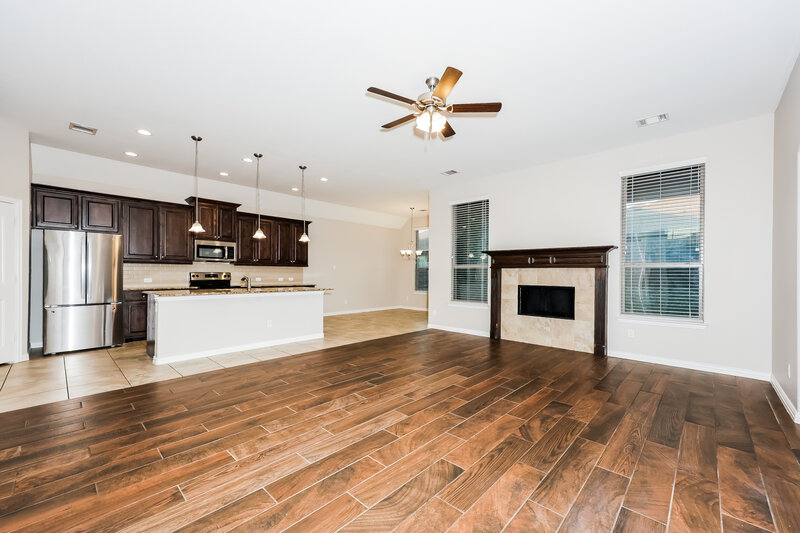 2,820/Mo, 220 Watson St Red Oak, TX 75154 Living Room View