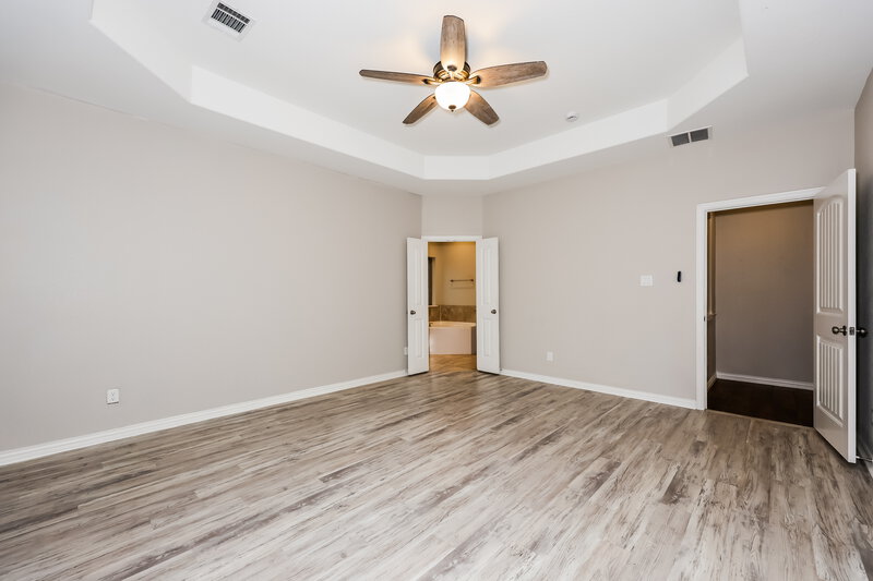 2,820/Mo, 220 Watson St Red Oak, TX 75154 Main Bedroom View 2