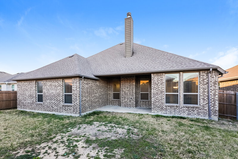 2,820/Mo, 220 Watson St Red Oak, TX 75154 Rear View