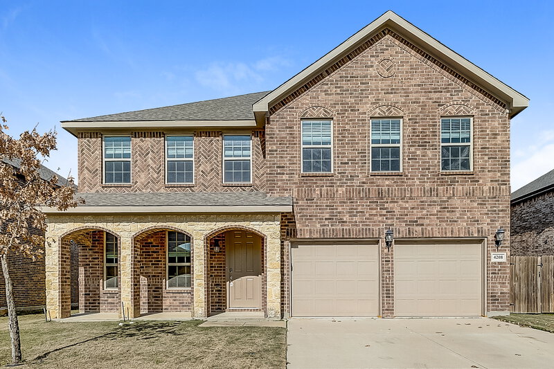 3,275/Mo, 4208 Glen Abbey Dr Crowley, TX 76036 External View