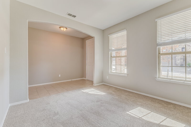 3,275/Mo, 4208 Glen Abbey Dr Crowley, TX 76036 Dining Room View