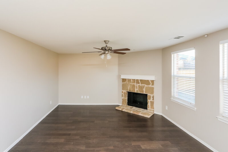 2,200/Mo, 403 Blue Sage Dr Fate, TX 75087 Family Room View