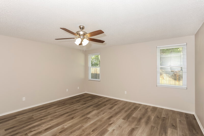 2,230/Mo, 1216 McMillen Dr Cedar Hill, TX 75104 Main Bedroom View 2