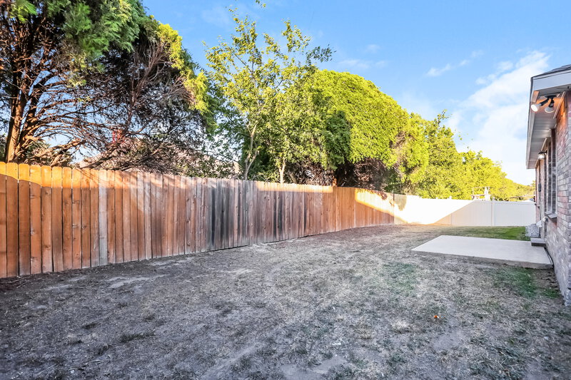 2,230/Mo, 1216 McMillen Dr Cedar Hill, TX 75104 Rear View