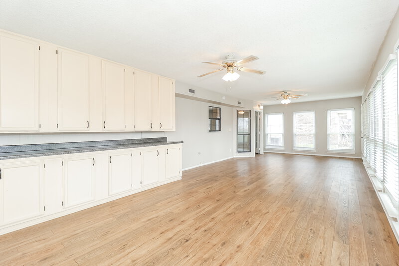 1,990/Mo, 702 Ponderosa Dr Forney, TX 75126 Sun Room View 2