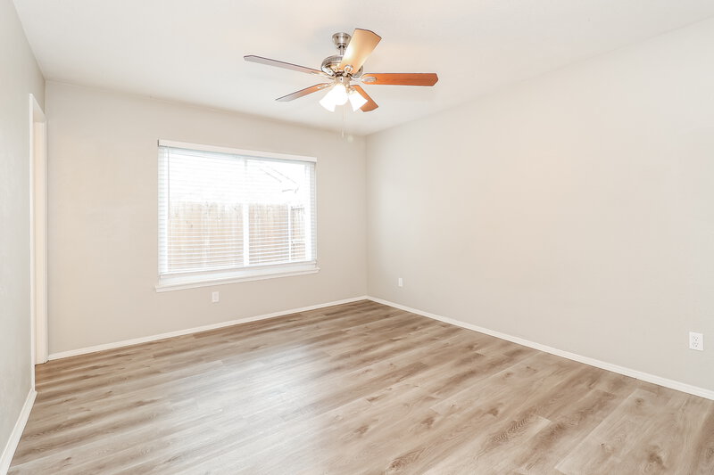 1,990/Mo, 702 Ponderosa Dr Forney, TX 75126 Main Bedroom View 2