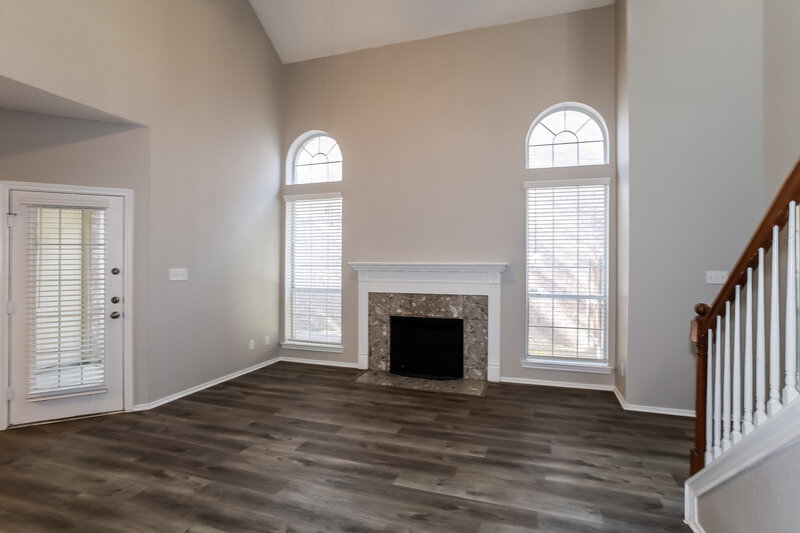 2,795/Mo, 922 Golden Grove Dr Lewisville, TX 75067 Living Room View