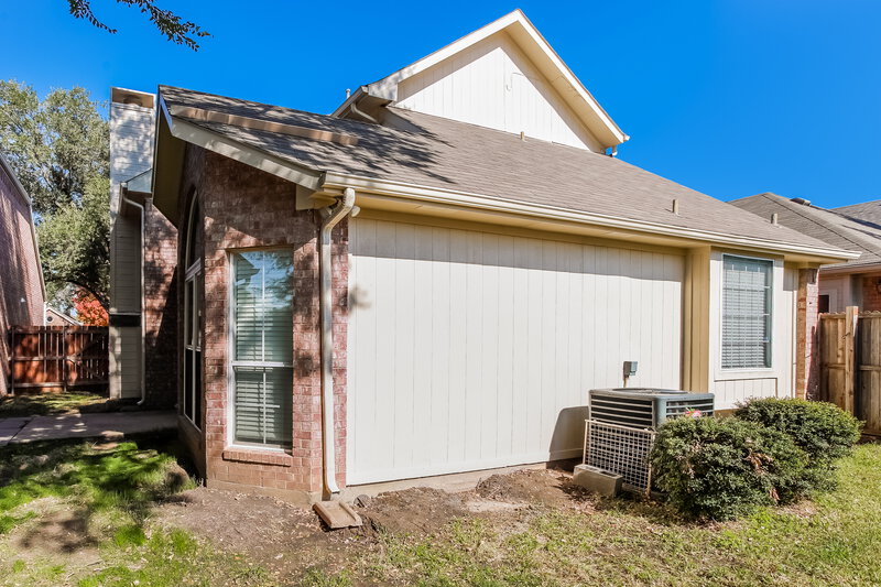 2,795/Mo, 922 Golden Grove Dr Lewisville, TX 75067 Rear View