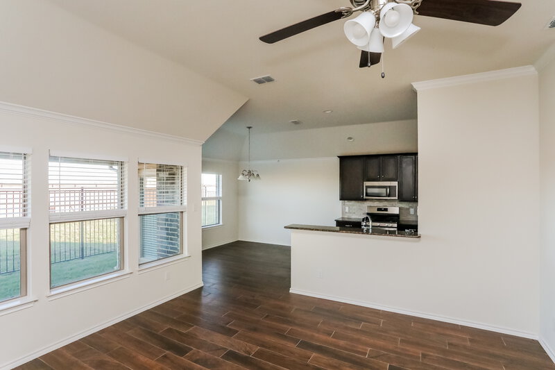 1,855/Mo, 605 Long Prairie Dr Royse City, TX 75189 Living Room View 3