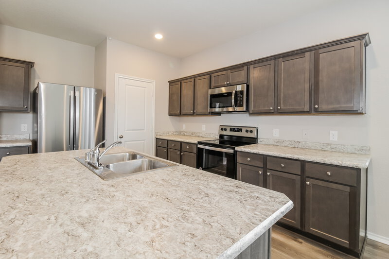 2,950/Mo, 3616 Doris Dr Denton, TX 76207 Kitchen View 2