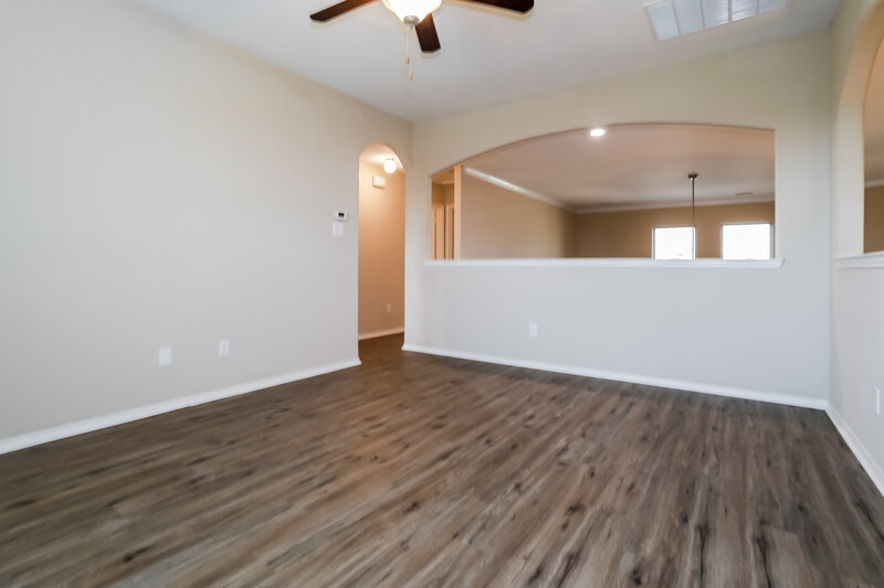 2,375/Mo, 524 Pawnee St Aubrey, TX 76227 Dining Room View