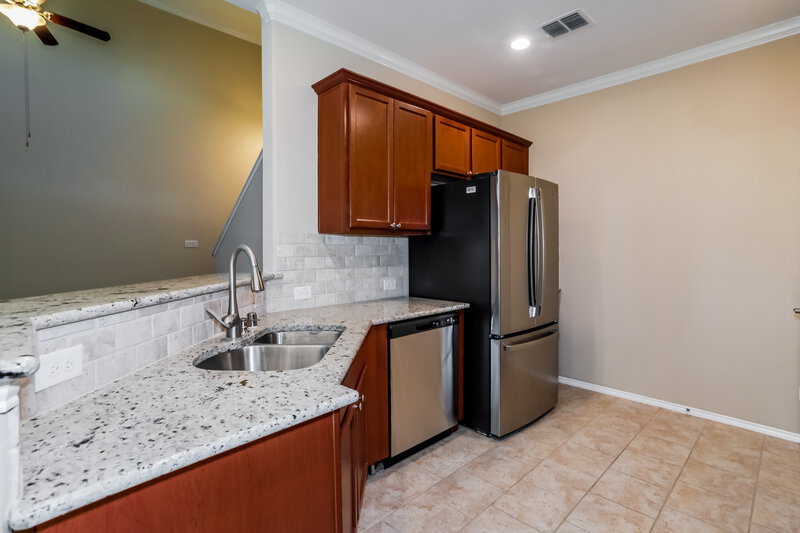 2,375/Mo, 524 Pawnee St Aubrey, TX 76227 Kitchen View 2